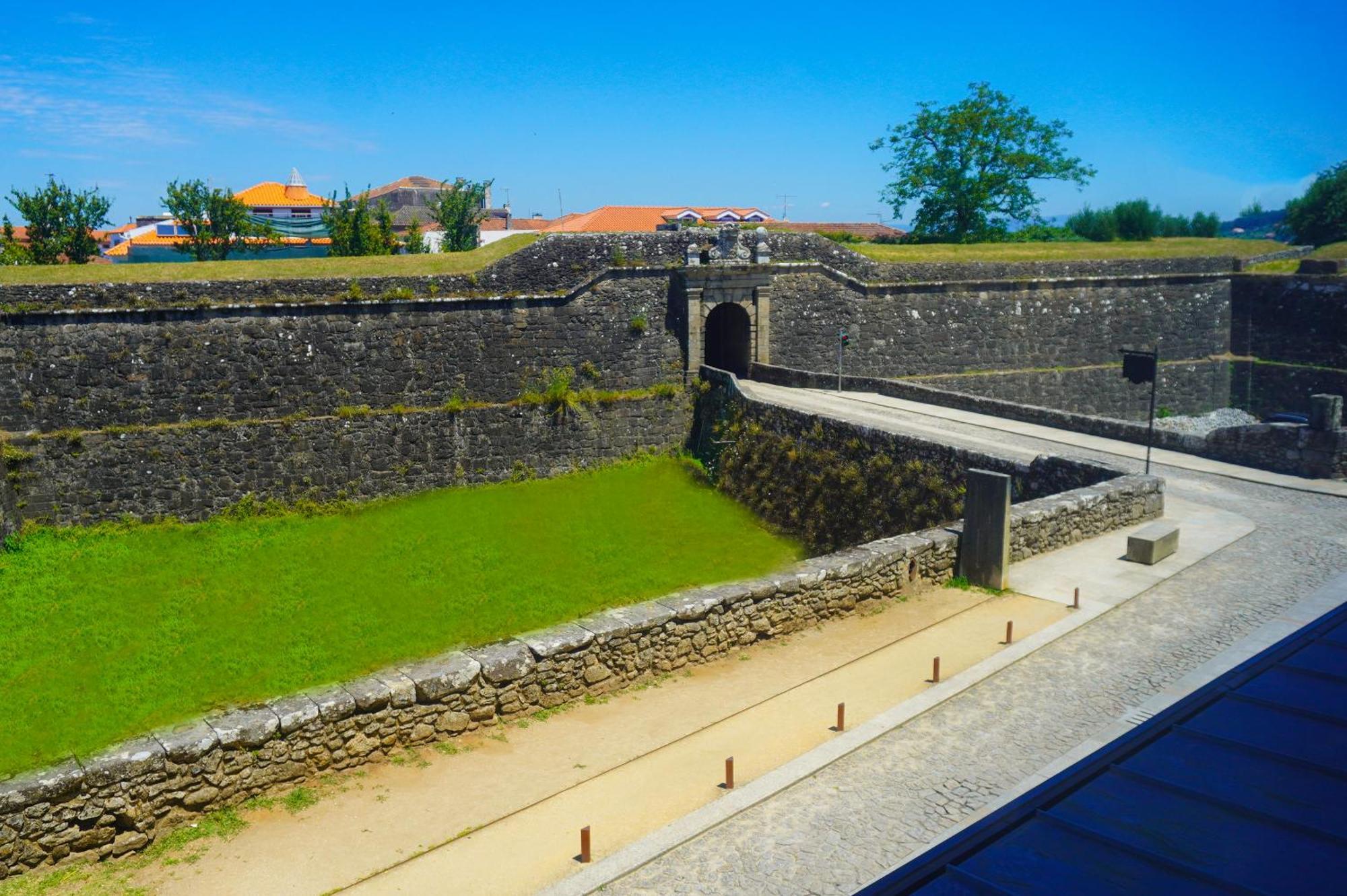 Alojamento Fortaleza Valenca Ngoại thất bức ảnh